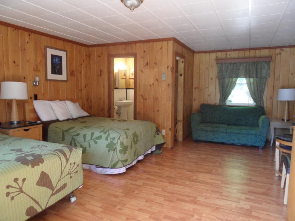 Seven Dwarfs Motel & Cabins Lake George Rum bild