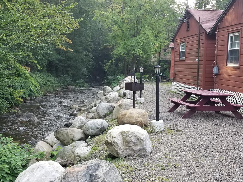 Seven Dwarfs Motel & Cabins Lake George Exteriör bild