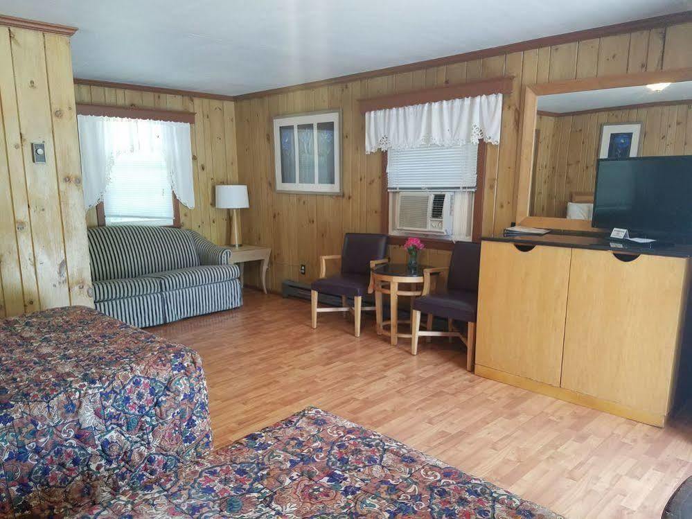 Seven Dwarfs Motel & Cabins Lake George Exteriör bild